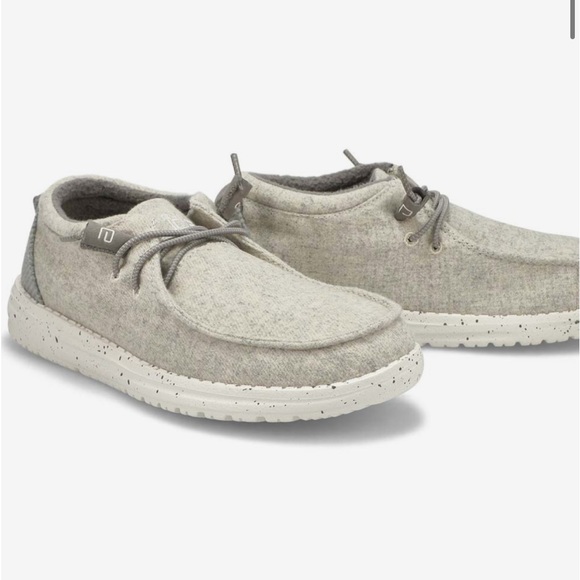 Hey Dude - Picture 7 of 7